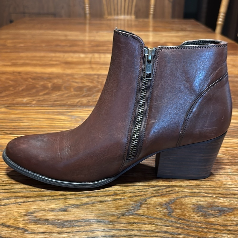 KRBonell Dark Brown Western Look Ankle Boots Adjustable Straps W/Zipper Size 9 - Picture 5 of 15